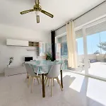 Daire La Torre Piano Terra Sul Mare Puglia On Line *