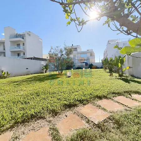 Appartement La Torre Piano Terra Sul Mare Puglia On Line *